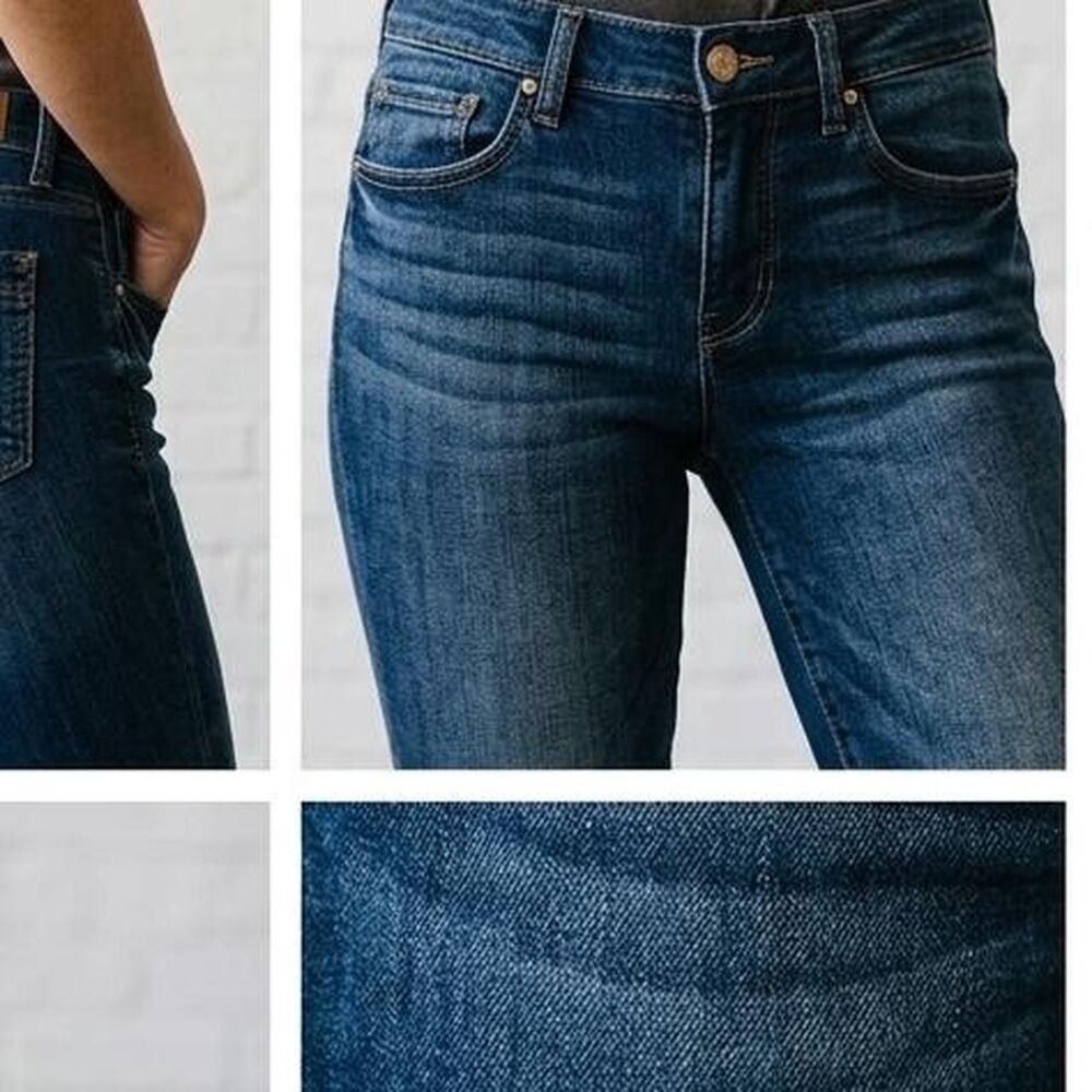 Express Women's Blue Jeans